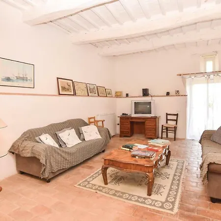 Casale Guadajona Nyaraló